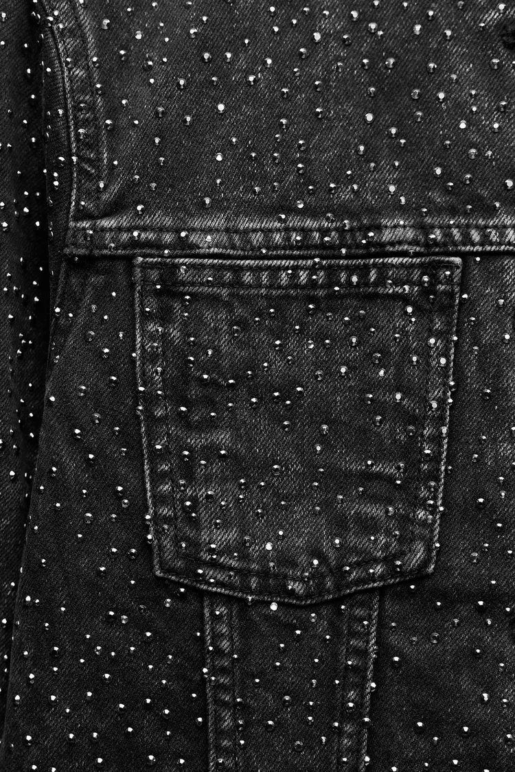 VESTE EN JEAN AVEC BRILLANTS